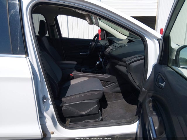 Продаж на аукціоні авто 2018 Ford Escape Se, vin: 1FMCU9GD2JUD08792, номер лоту: 45829307