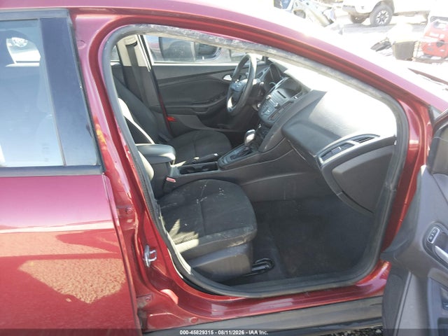 Ford FOCUS SE 2015 1FADP3K2XFL256673 Image 5