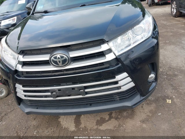 Продажа на аукционе авто 2019 Toyota Highlander Xle, vin: 5TDJZRFH8KS613026, номер лота: 45829333