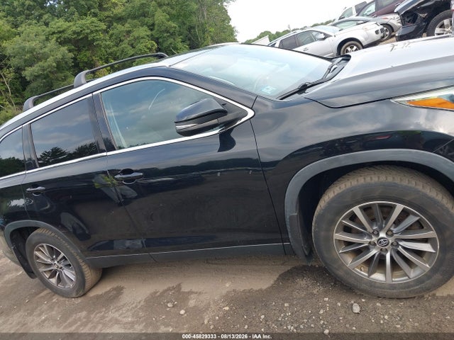 Продажа на аукционе авто 2019 Toyota Highlander Xle, vin: 5TDJZRFH8KS613026, номер лота: 45829333