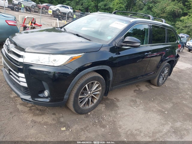 Продажа на аукционе авто 2019 Toyota Highlander Xle, vin: 5TDJZRFH8KS613026, номер лота: 45829333