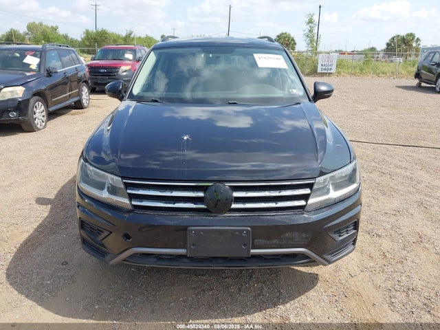 Продажа на аукционе авто 2018 Volkswagen Tiguan 2.0t S, vin: 3VV0B7AX0JM108245, номер лота: 45829340