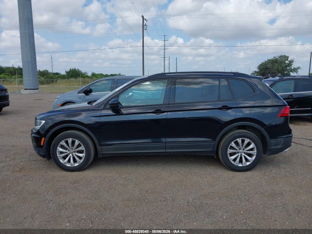 Продажа на аукционе авто 2018 Volkswagen Tiguan 2.0t S, vin: 3VV0B7AX0JM108245, номер лота: 45829340