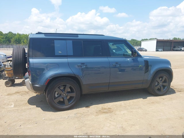 45829352 :رقم المزاد ، SALEPEEU6P2191781 vin ، 2023 Land Rover Defender 110 Se مزاد بيع