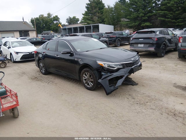 Продажа на аукционе авто 2019 Kia Optima Lx, vin: 5XXGT4L3XKG282328, номер лота: 45829369