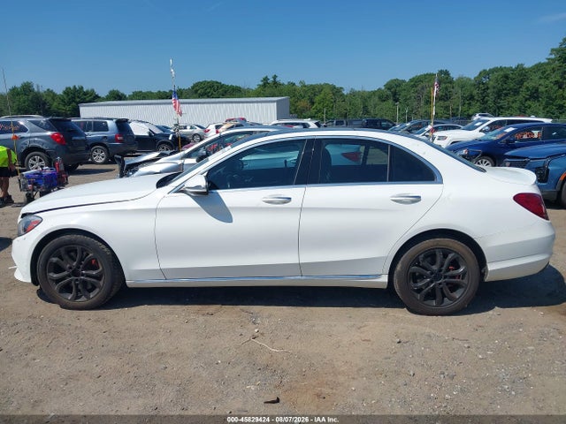 Aukcja sprzedaży 2017 Mercedes-benz C 300 4matic, vin: 55SWF4KB2HU224039, numer aukcji: 45829424