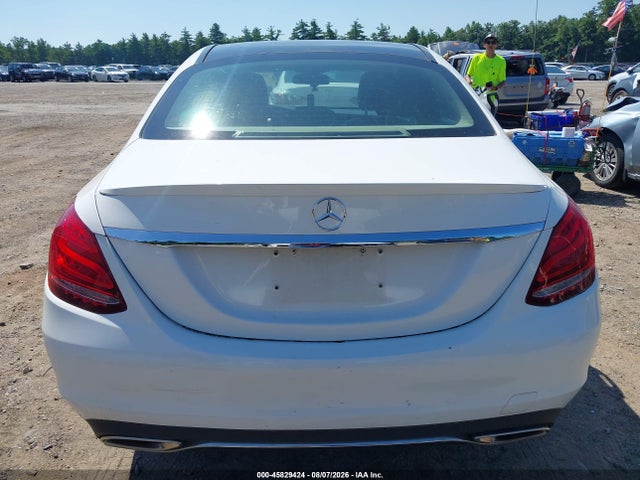 Aukcja sprzedaży 2017 Mercedes-benz C 300 4matic, vin: 55SWF4KB2HU224039, numer aukcji: 45829424