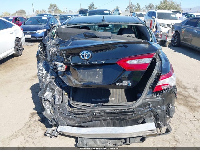 45829452 :رقم المزاد ، 4T1J31AK8LU542988 vin ، 2020 Toyota Camry Se Hybrid مزاد بيع