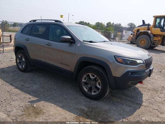 Auction sale of the 2019 Jeep Cherokee Trailhawk 4x4, vin: 1C4PJMBXXKD438100, lot number: 45829469