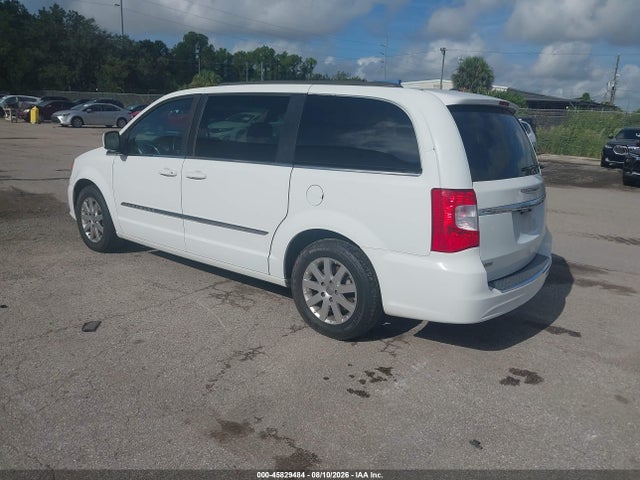 45829484 :رقم المزاد ، 2C4RC1BG4FR551559 vin ، 2015 Chrysler Town & Country Touring مزاد بيع