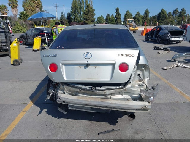 45829494 :رقم المزاد ، JTHBD192620061376 vin ، 2002 Lexus Is 300 مزاد بيع