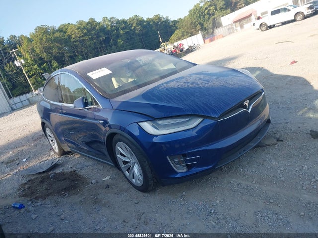 45829501 :رقم المزاد ، 5YJXCBE26LF301289 vin ، 2020 Tesla Model X مزاد بيع