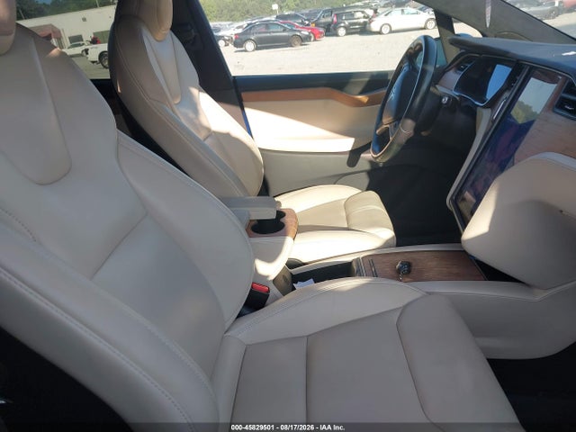 5YJXCBE26LF301289 Tesla Model X Long Range Dual Motor All-wheel Drive/long Range Plus Dual Motor All-wheel Drive