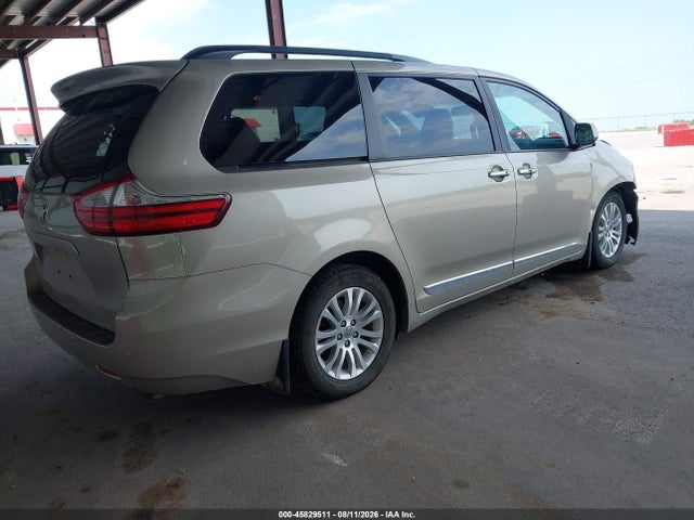 5TDYK3DC3FS550270 Toyota Sienna Xle 8 Passenger