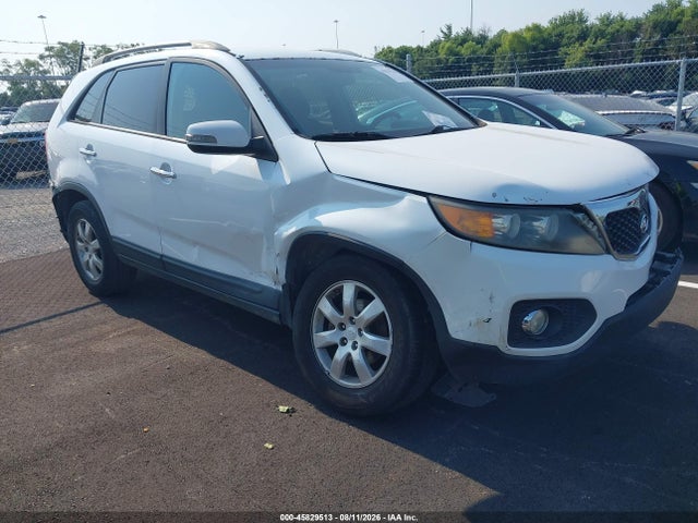 Auction sale of the 2011 Kia Sorento Lx, vin: 5XYKT3A1XBG113525, lot number: 45829513