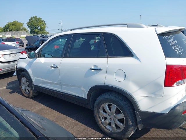 2011 Kia Sorento Lx მანქანა იყიდება აუქციონზე, vin: 5XYKT3A1XBG113525, აუქციონის ნომერი: 45829513
