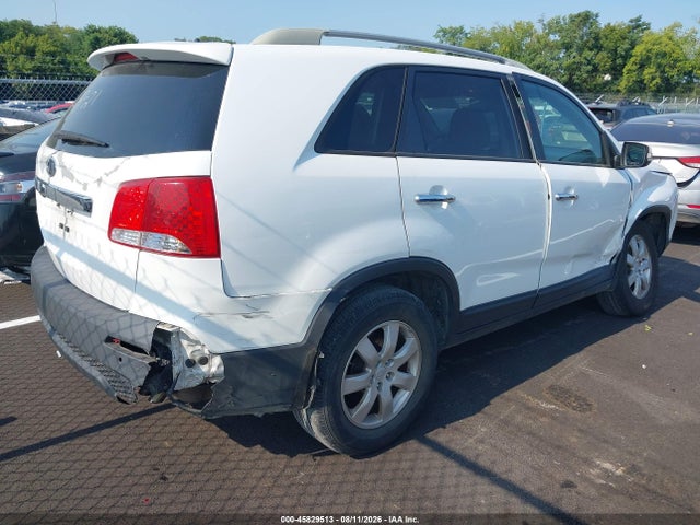2011 Kia Sorento Lx მანქანა იყიდება აუქციონზე, vin: 5XYKT3A1XBG113525, აუქციონის ნომერი: 45829513