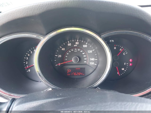 2011 Kia Sorento Lx მანქანა იყიდება აუქციონზე, vin: 5XYKT3A1XBG113525, აუქციონის ნომერი: 45829513