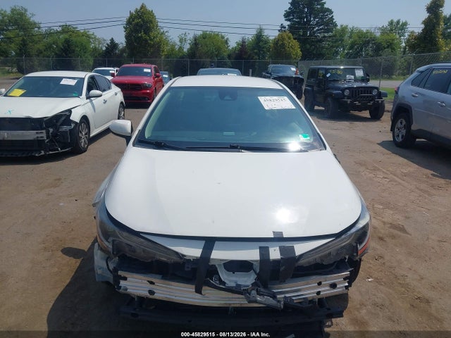 2021 Toyota Corolla Le მანქანა იყიდება აუქციონზე, vin: JTDEPMAE1MJ160830, აუქციონის ნომერი: 45829515
