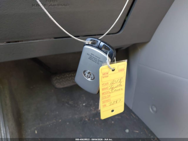 2018 Toyota Sienna Xle 8 Passenger მანქანა იყიდება აუქციონზე, vin: 5TDYZ3DC7JS962387, აუქციონის ნომერი: 45829522