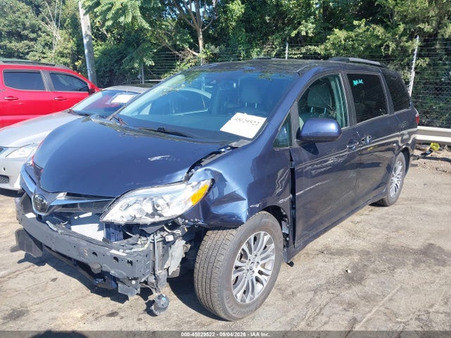 2018 Toyota Sienna Xle 8 Passenger მანქანა იყიდება აუქციონზე, vin: 5TDYZ3DC7JS962387, აუქციონის ნომერი: 45829522