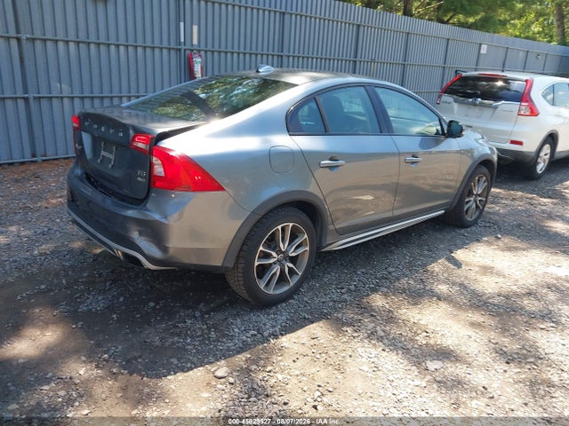 Продажа на аукционе авто 2017 Volvo S60 Cross Country T5, vin: YV440MUM4H2004765, номер лота: 45829527