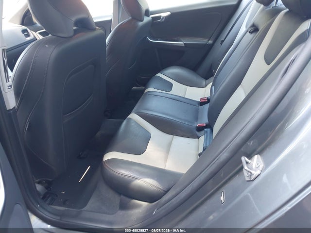 Продажа на аукционе авто 2017 Volvo S60 Cross Country T5, vin: YV440MUM4H2004765, номер лота: 45829527