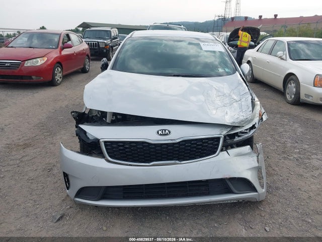 45829537 :رقم المزاد ، 3KPFL4A77HE146886 vin ، 2017 Kia Forte Lx مزاد بيع