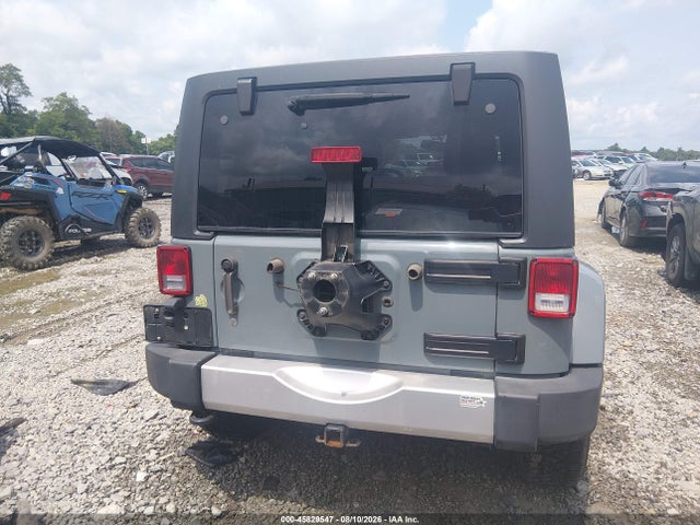 2015 Jeep Wrangler Unlimited Sahara მანქანა იყიდება აუქციონზე, vin: 1C4BJWEG9FL647048, აუქციონის ნომერი: 45829547