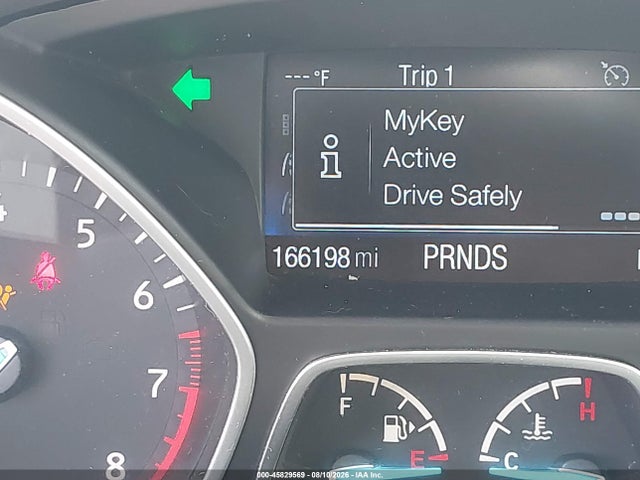 45829569 :رقم المزاد ، 1FMCU0GD5HUB03800 vin ، 2017 Ford Escape Se مزاد بيع