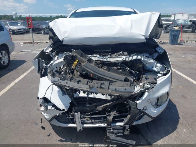 45829569 :رقم المزاد ، 1FMCU0GD5HUB03800 vin ، 2017 Ford Escape Se مزاد بيع