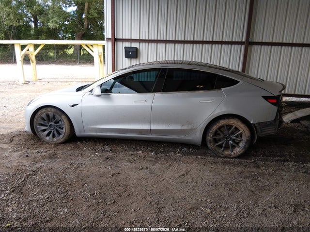 Tesla Model 3 Long Range/performance 2018 5YJ3E1EB2JF065157 Image 14
