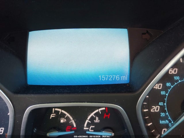 45829605 :رقم المزاد ، 1FMCU9J92FUB03873 vin ، 2015 Ford Escape Titanium مزاد بيع