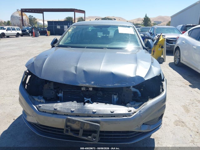 3VWC57BU8KM032232 Volkswagen Jetta 1.4t R-line/1.4t S/1.4t Se