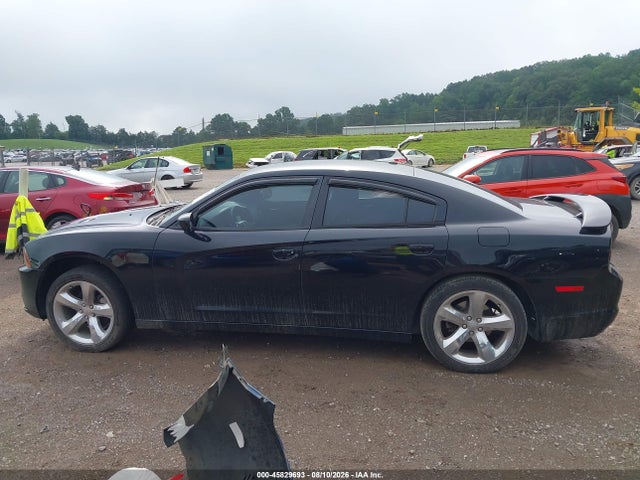 Продажа на аукционе авто 2013 Dodge Charger Se, vin: 2C3CDXBGXDH655132, номер лота: 45829693