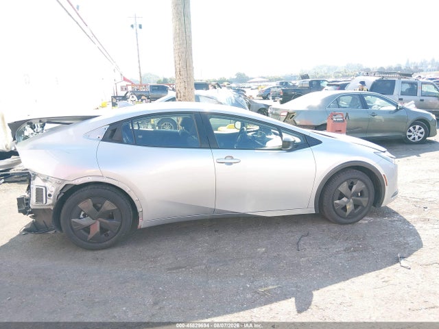 Toyota Prius Le 2024 JTDACAAU9R3023551 Image 14