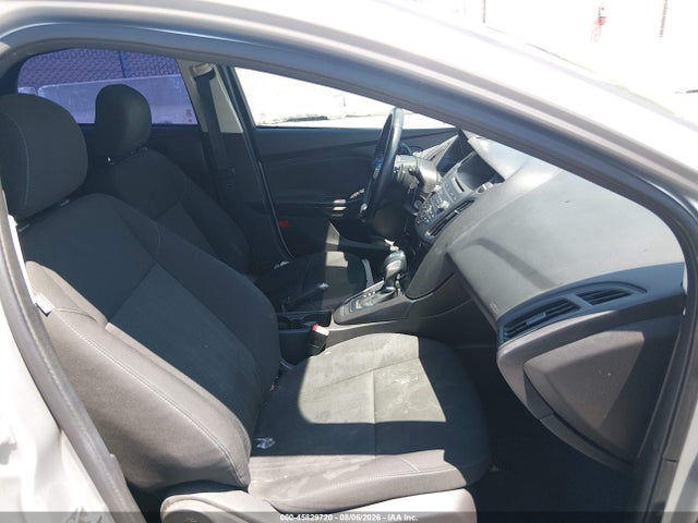 Ford FOCUS SE 2015 1FADP3K25FL358365 Image 5