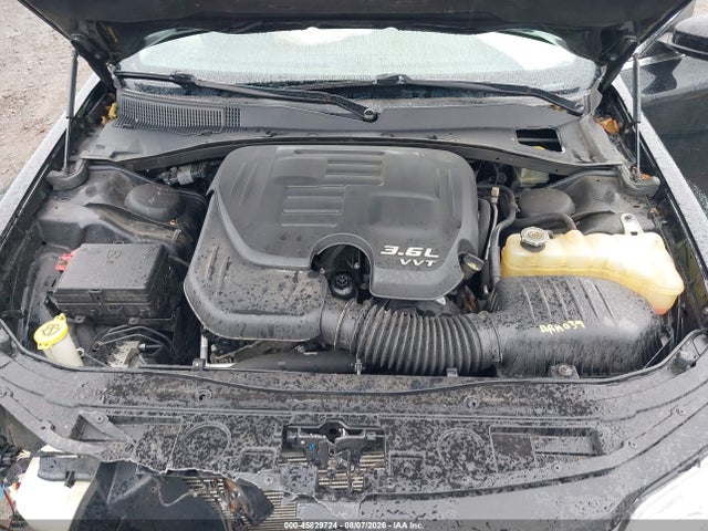 2017 Chrysler 300 Limited Awd მანქანა იყიდება აუქციონზე, vin: 2C3CCARG0HH617971, აუქციონის ნომერი: 45829724