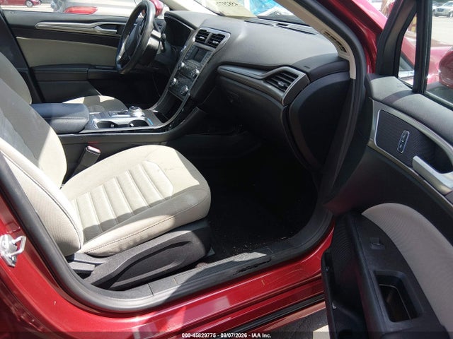 Продажа на аукционе авто 2017 Ford Fusion S, vin: 3FA6P0G72HR226244, номер лота: 45829775