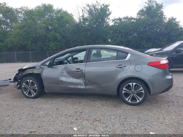 2015 Kia Forte Ex მანქანა იყიდება აუქციონზე, vin: KNAFX4A83F5282807, აუქციონის ნომერი: 45829777