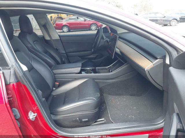Tesla Model 3 Long Range/mid Range 2018 5YJ3E1EA1JF016877 Image 5