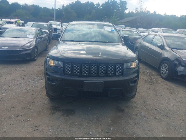 Продажа на аукционе авто 2018 Jeep Grand Cherokee Altitude 4x4, vin: 1C4RJFAG6JC120288, номер лота: 45829785