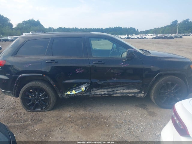 Продажа на аукционе авто 2018 Jeep Grand Cherokee Altitude 4x4, vin: 1C4RJFAG6JC120288, номер лота: 45829785