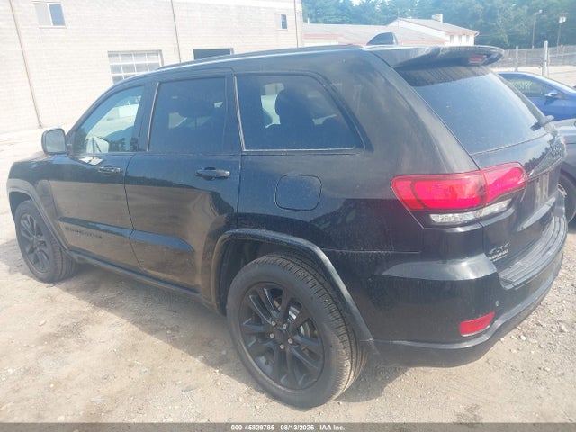 Продажа на аукционе авто 2018 Jeep Grand Cherokee Altitude 4x4, vin: 1C4RJFAG6JC120288, номер лота: 45829785
