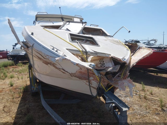45829786 :رقم المزاد ، USDA61CDC000 vin ، 2000 Bayliner Other مزاد بيع