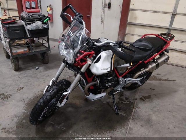 Moto Guzzi V85 Tt 2021 ZGUKYUA09MM000212 Image 2