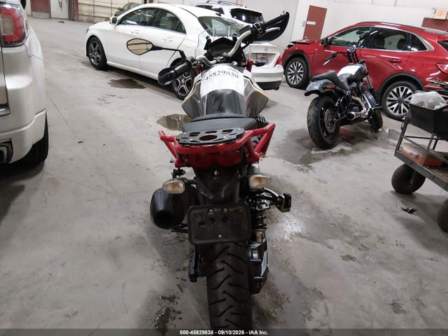 Moto Guzzi V85 Tt 2021 ZGUKYUA09MM000212 Image 6
