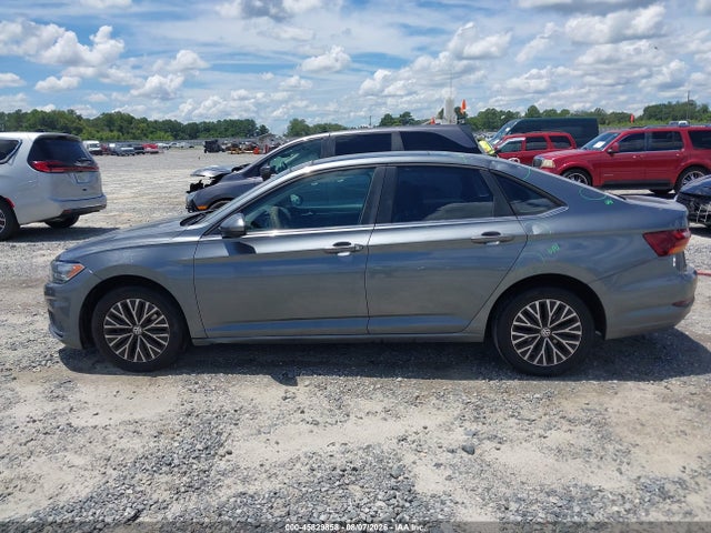 Продажа на аукционе авто 2019 Volkswagen Jetta 1.4t R-line/1.4t S/1.4t Se, vin: 3VWC57BU0KM083160, номер лота: 45829858