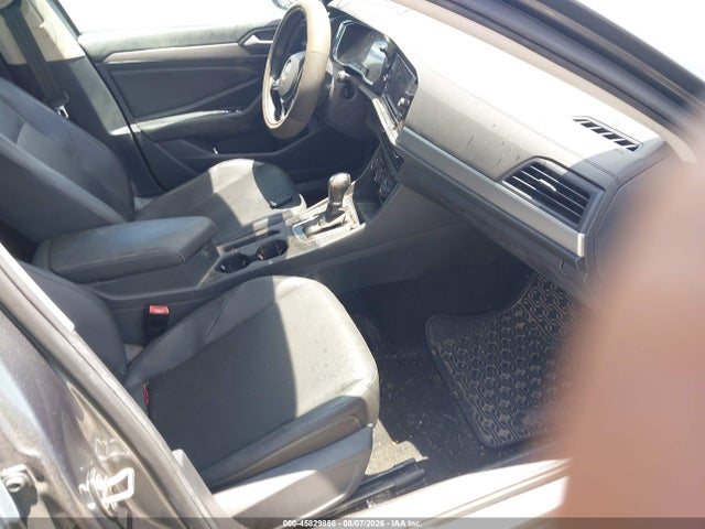 Продажа на аукционе авто 2019 Volkswagen Jetta 1.4t R-line/1.4t S/1.4t Se, vin: 3VWC57BU0KM083160, номер лота: 45829858