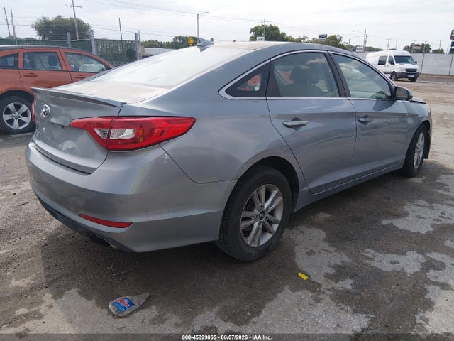Hyundai SONATA SE 2016 5NPE24AF6GH373700 Image 4